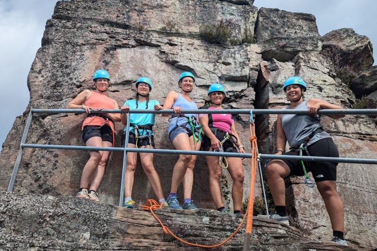Initiation escalade ou descente en rappel